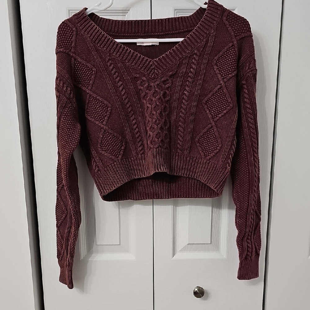 Aeropostale Burgundy V-Neck Knit Sweater